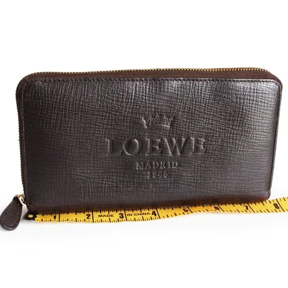 LOEWE Madrid Zippy Wallet Brown Textured Epi Leather Luxury Vintage Rare